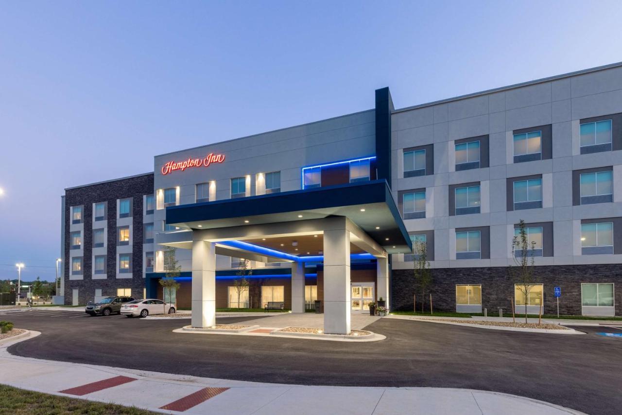 Hampton Inn Kansas City Southeast, Mo Extérieur photo