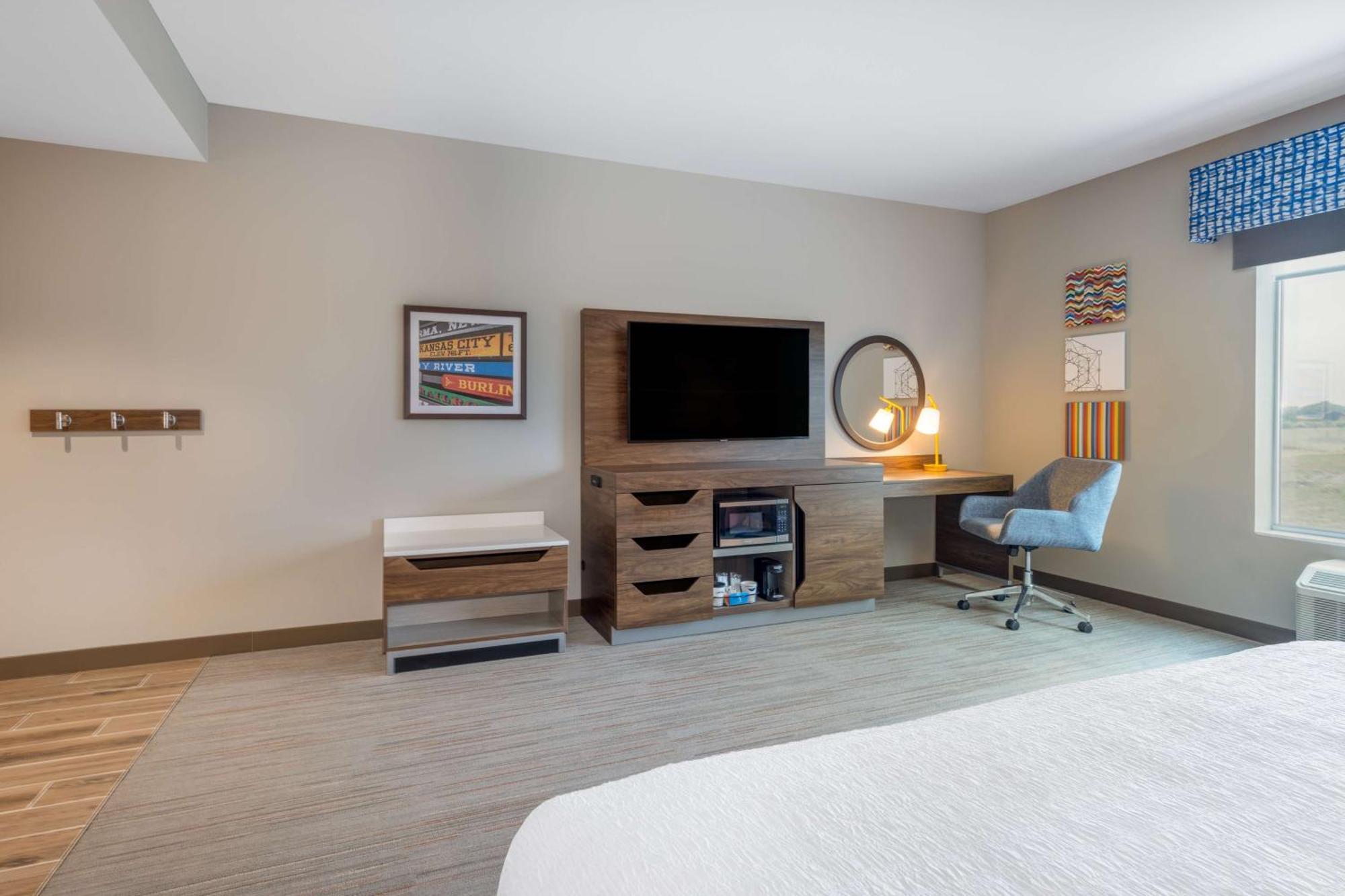 Hampton Inn Kansas City Southeast, Mo Extérieur photo